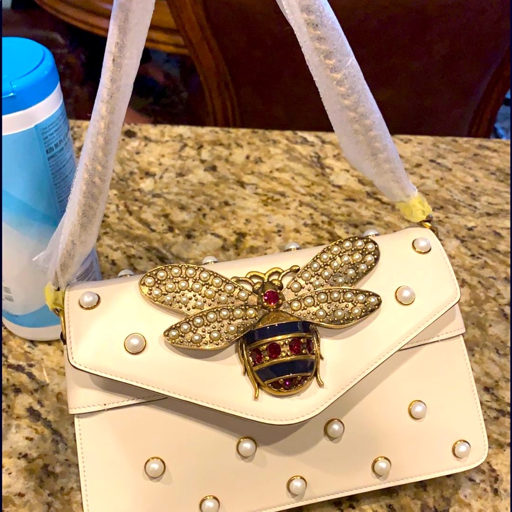 Gucci Broadway